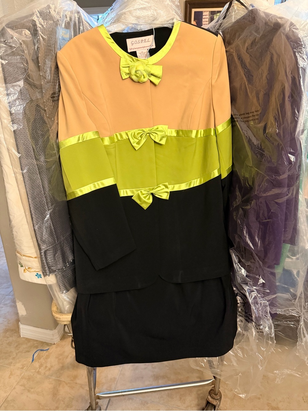 GOSPEL Green Black & Tan Bow-Accent Skirt Set